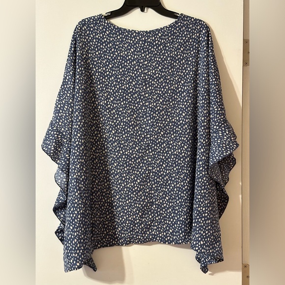 BloomChic batwing asymmetrical flowy top size 12 - Picture 6 of 13